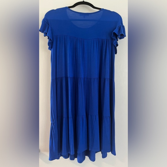 Dress - Picture 3 of 7